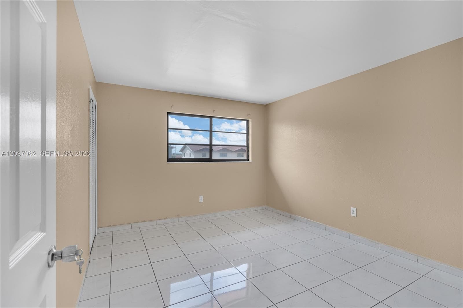 Alhambra IV Condo · #13 in Hialeah - Photo 9