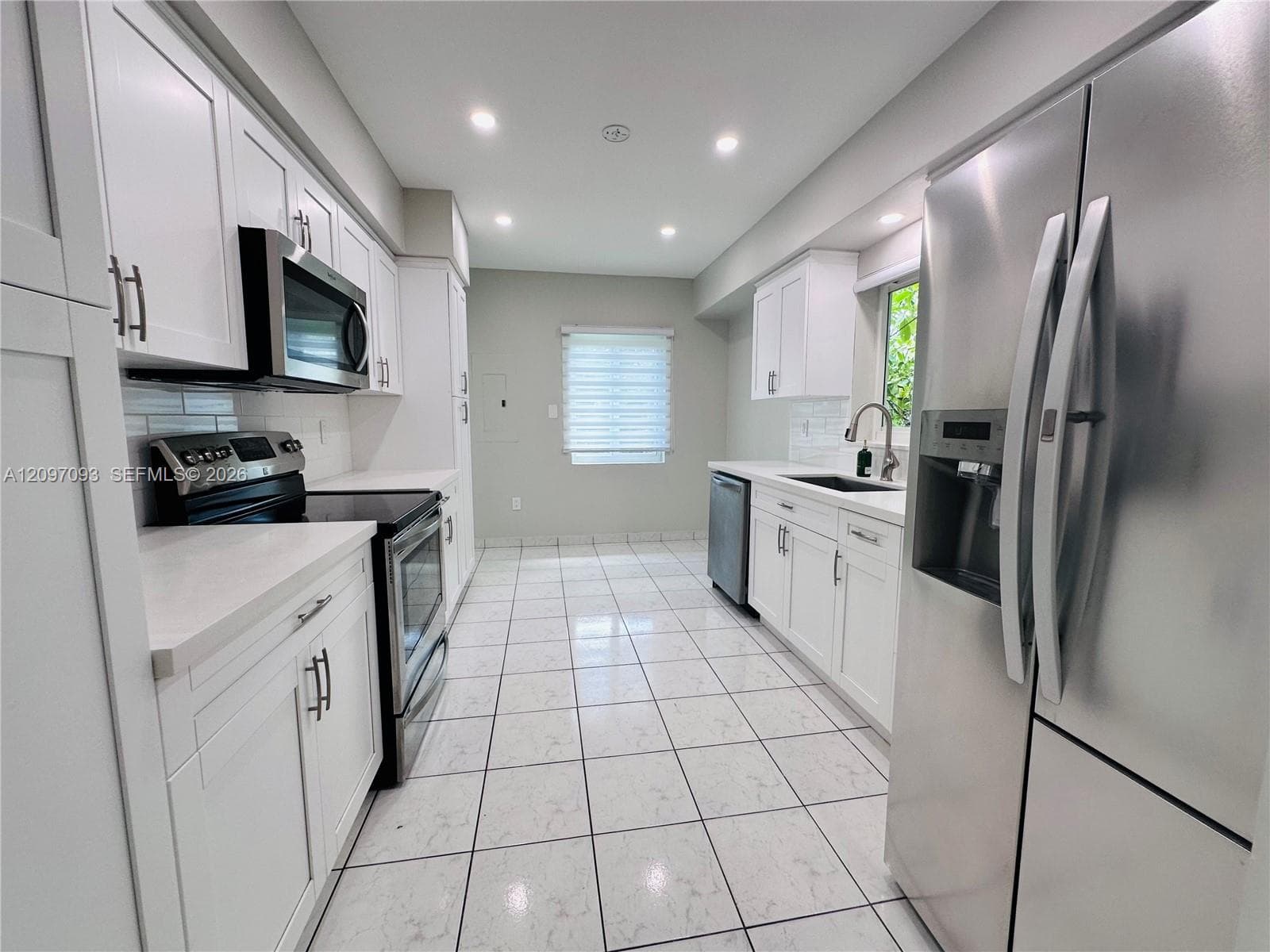 1602 Micanopy Ave photo 8
