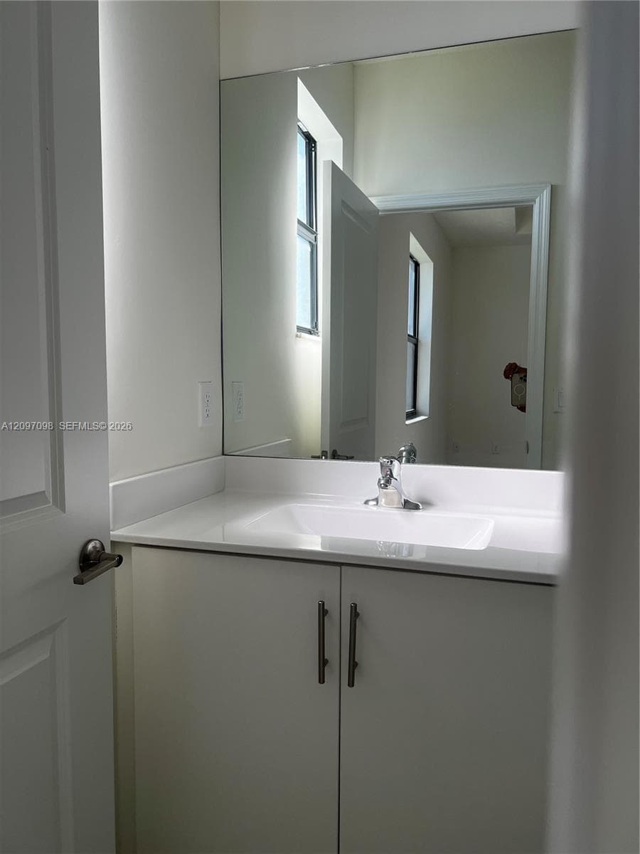 3236 W 114th Ter photo 7