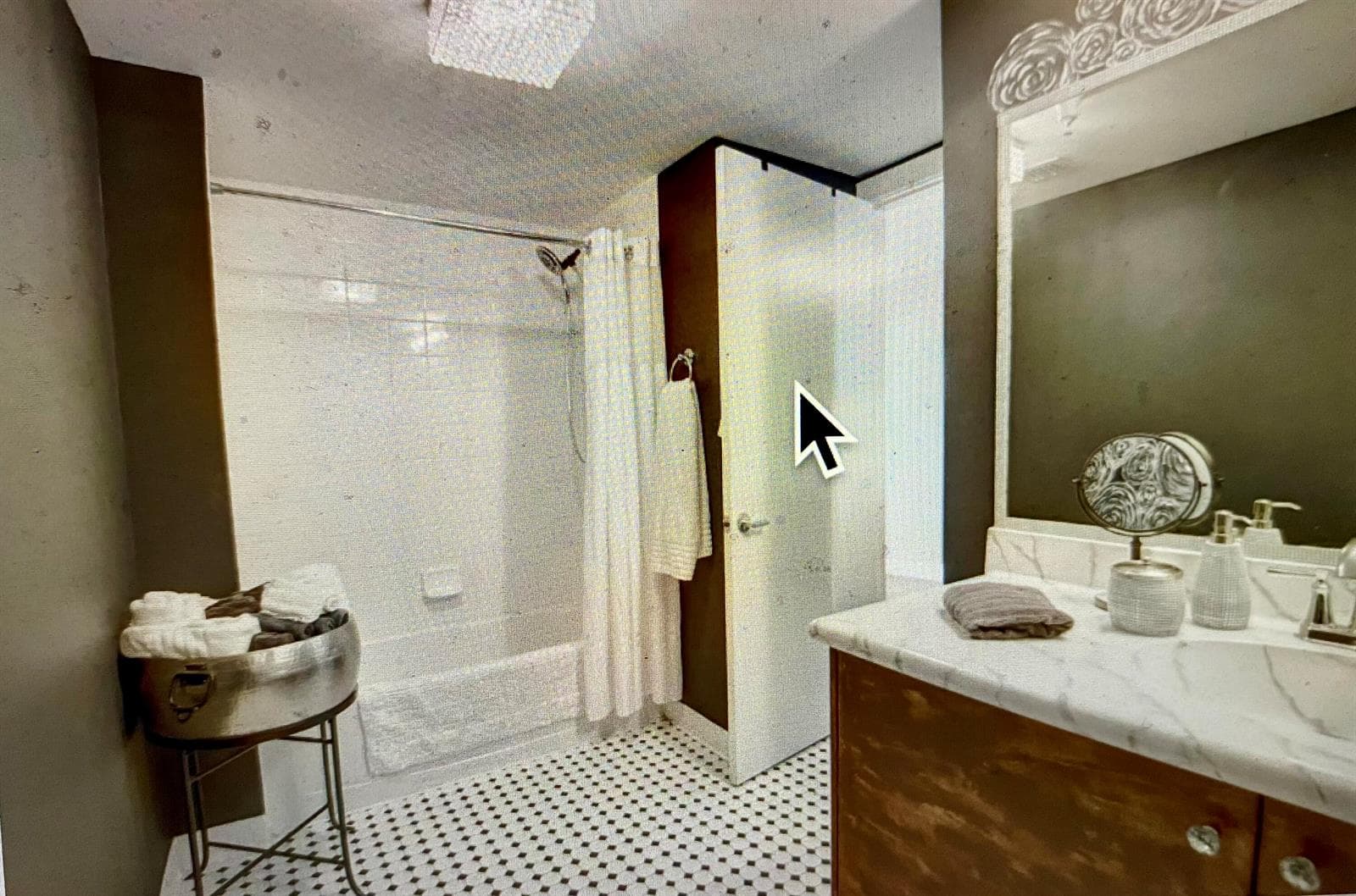 #2 Bathroom