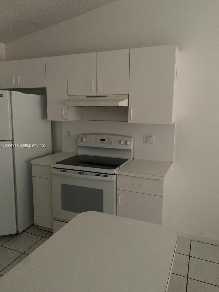DORAL COURT CONDO · #204 in Doral - Photo 2
