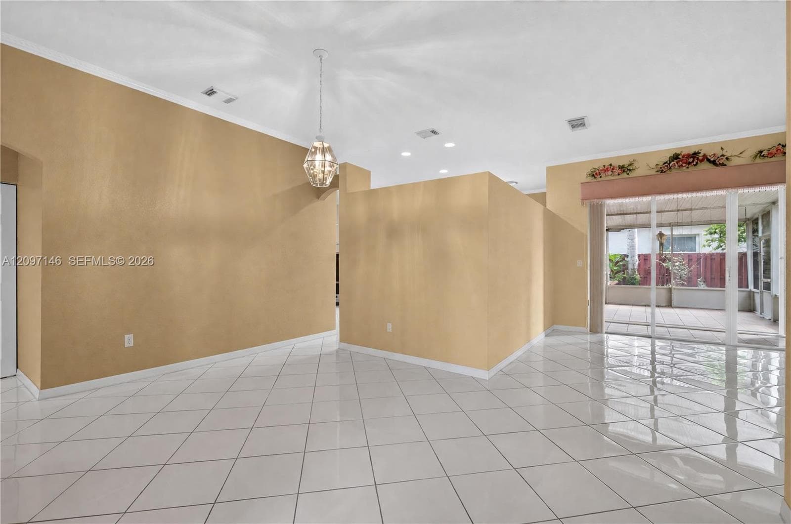 14639 SW 159th Pl photo 5