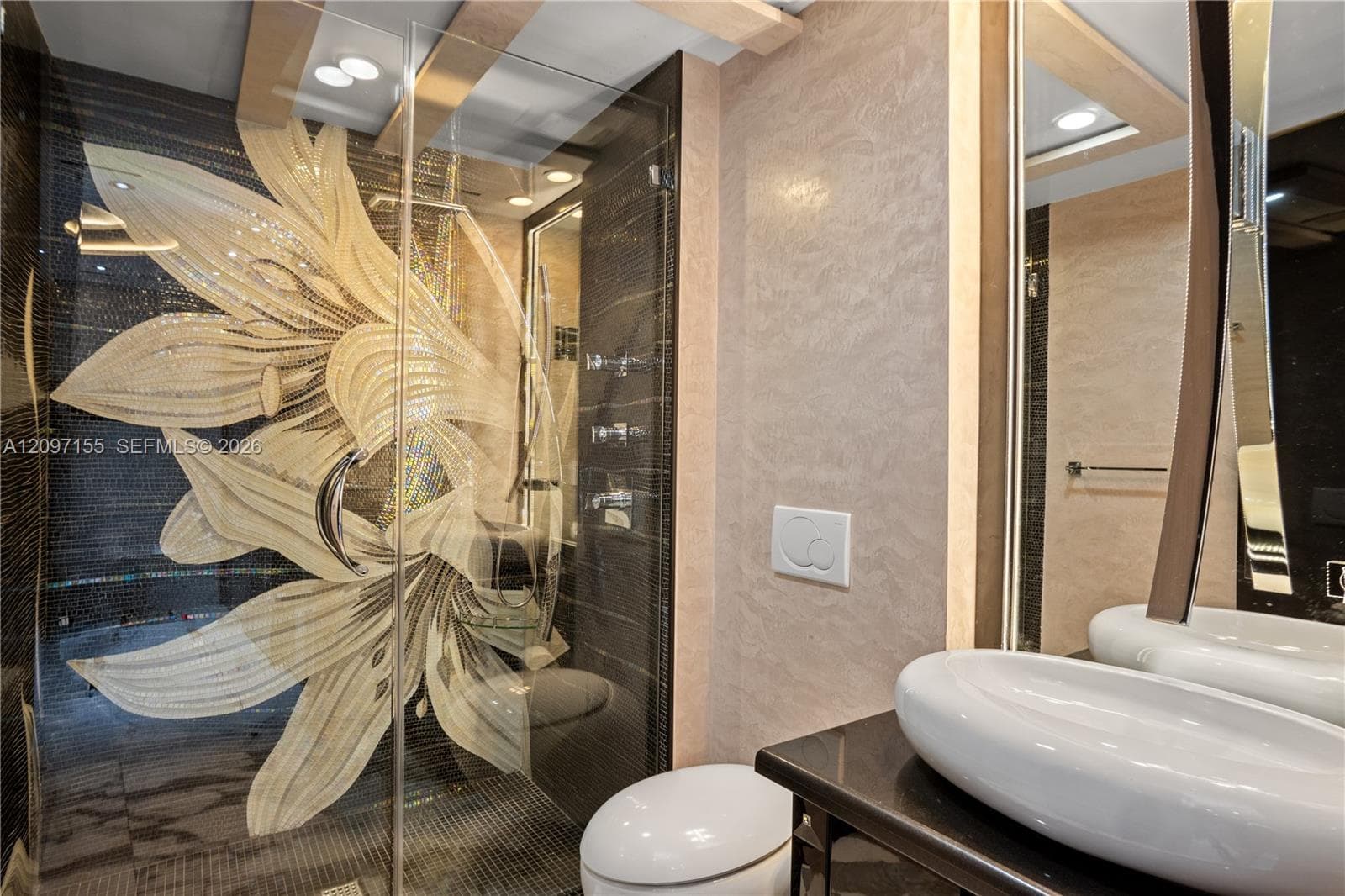 Jade Ocean · #4203 in Sunny Isles Beach - Photo 14