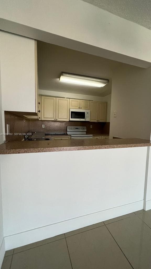 CORAL GATE EAST CONDO · #2-508 in Hialeah - Photo 25