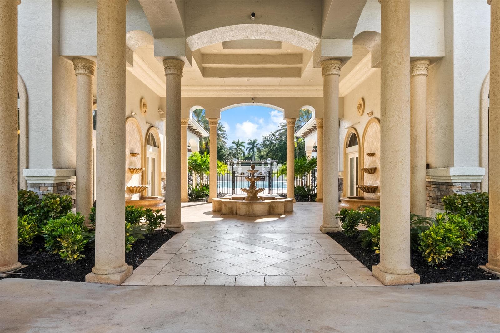 Versailles Clubhouse