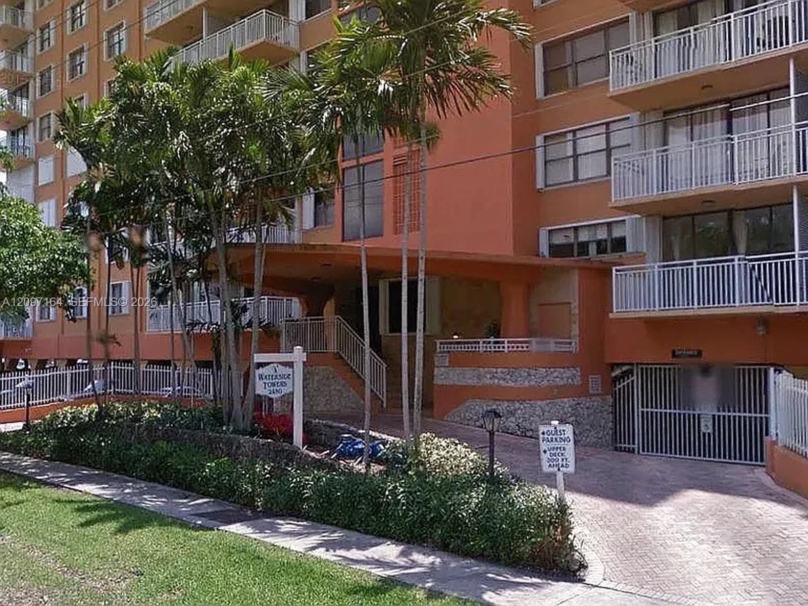 WATERSIDE TOWERS CONDO · #208 in North Miami - Photo 3
