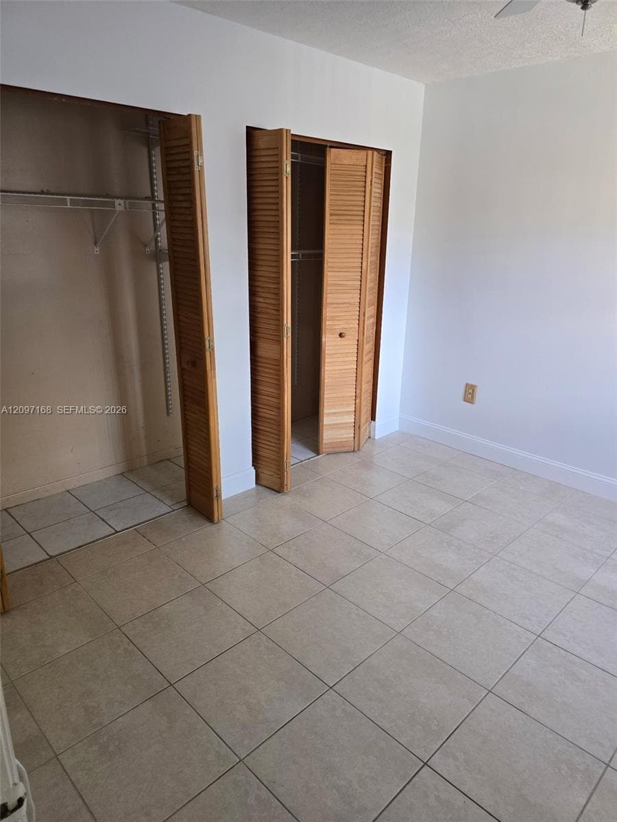 1990 SW 121st Ct #238 photo 6