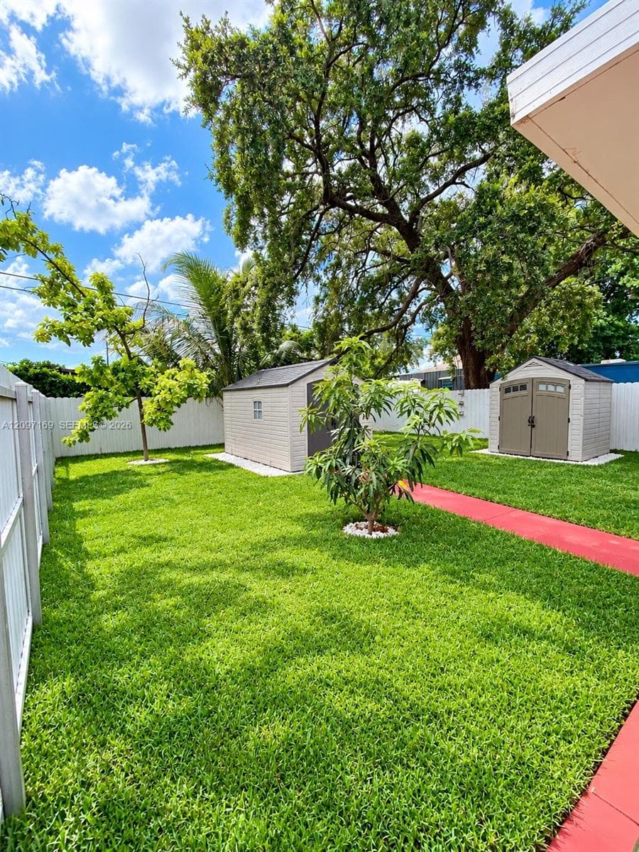 3024 NW 55th St photo 17