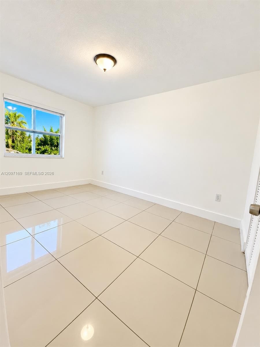 3024 NW 55th St photo 12