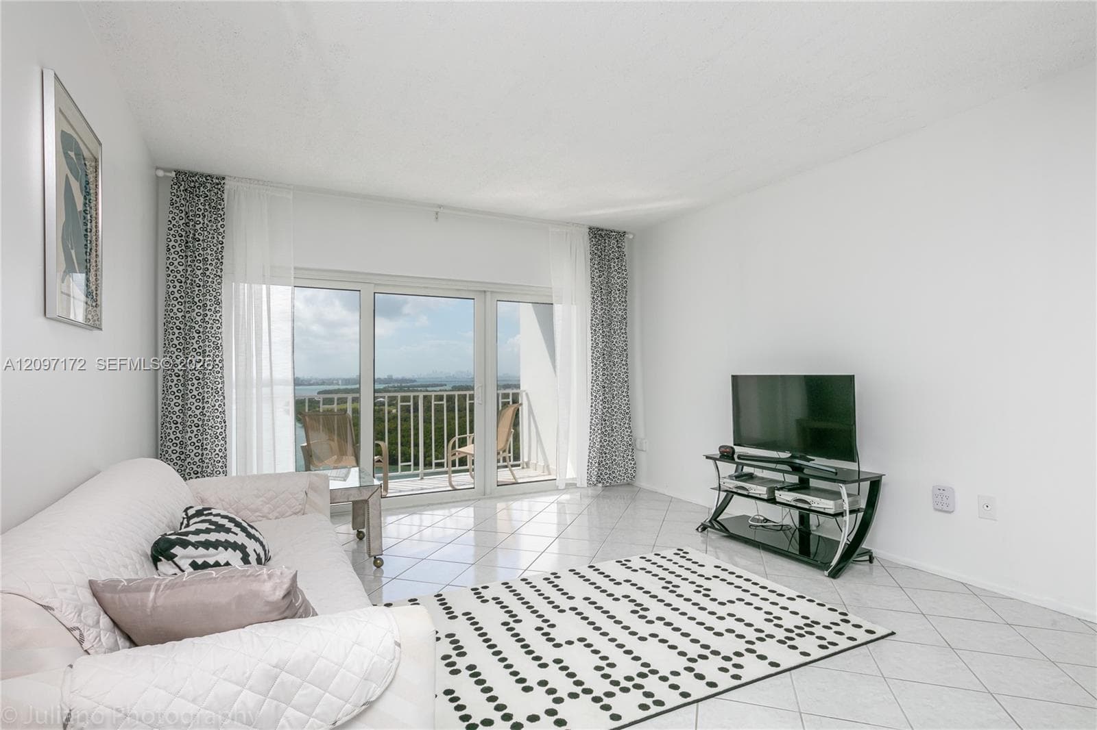 ARLEN HOUSE WEST CONDO · #1818 in Sunny Isles Beach - Photo 8