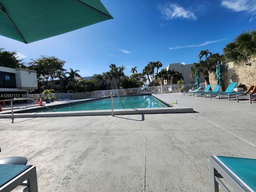 20200 W Country Club Dr #109 photo 1