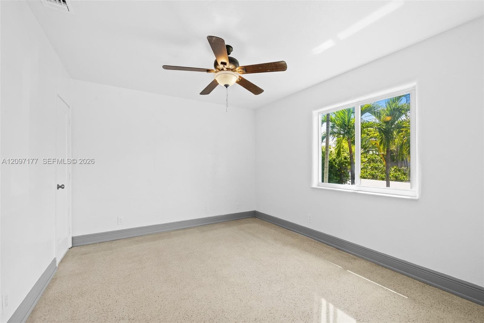 1234 N Victoria Park Rd #0 photo 16