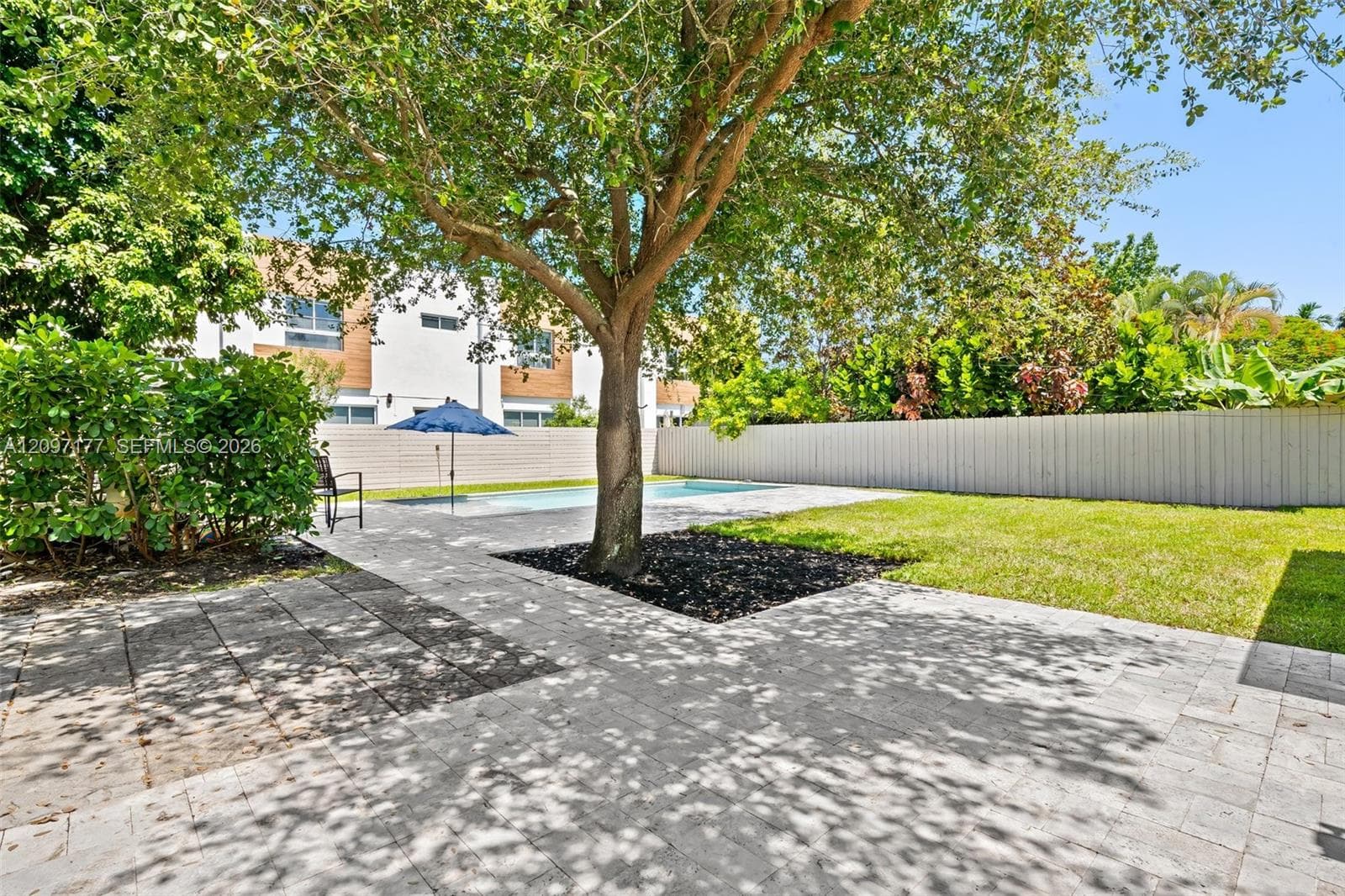 1234 N Victoria Park Rd #0 photo 25