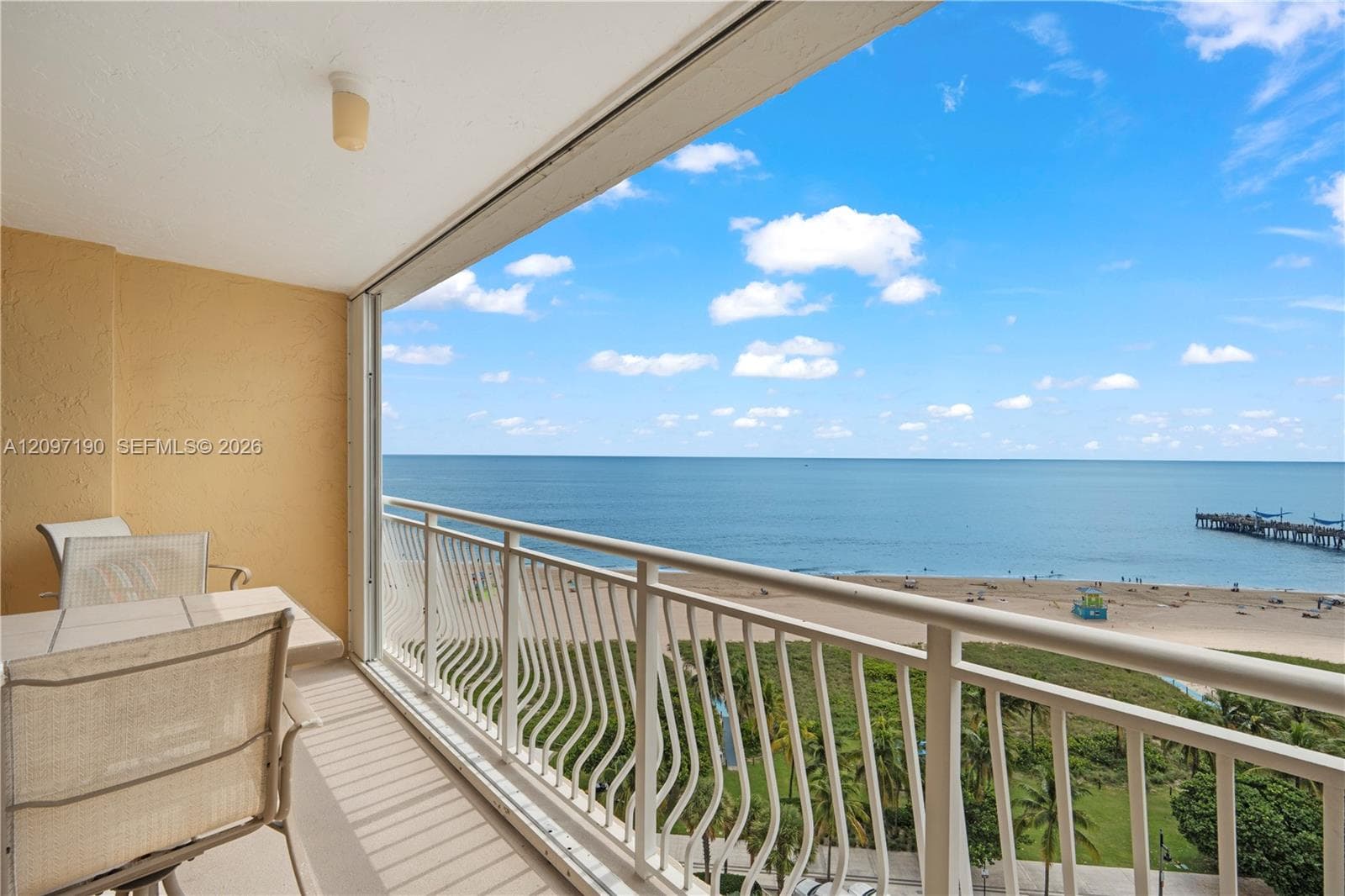 BERMUDA HOUSE CONDOMINIUM · #1405 in Pompano Beach - Photo 2