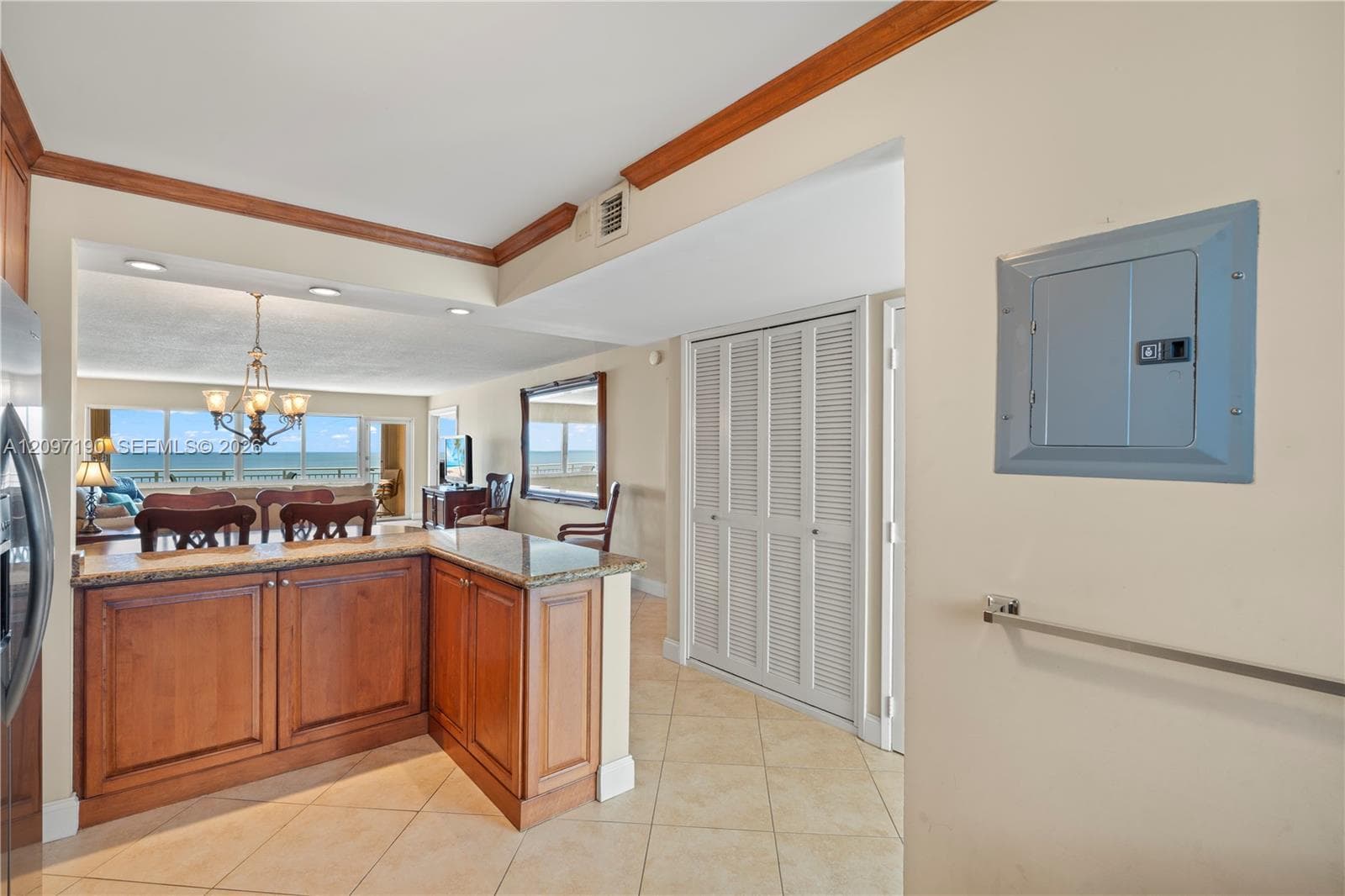 BERMUDA HOUSE CONDOMINIUM · #1405 in Pompano Beach - Photo 12