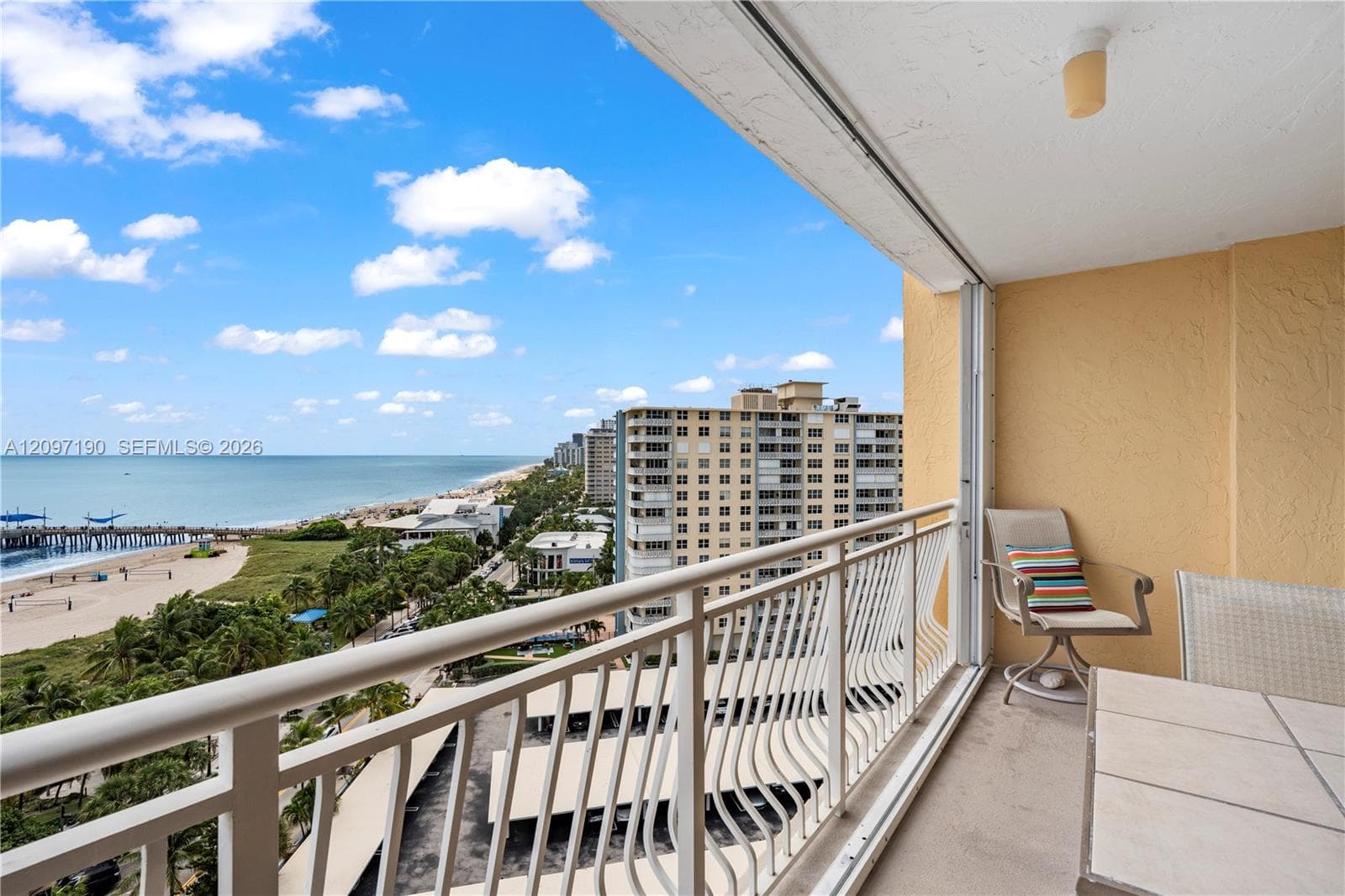 BERMUDA HOUSE CONDOMINIUM · #1405 in Pompano Beach - Photo 3