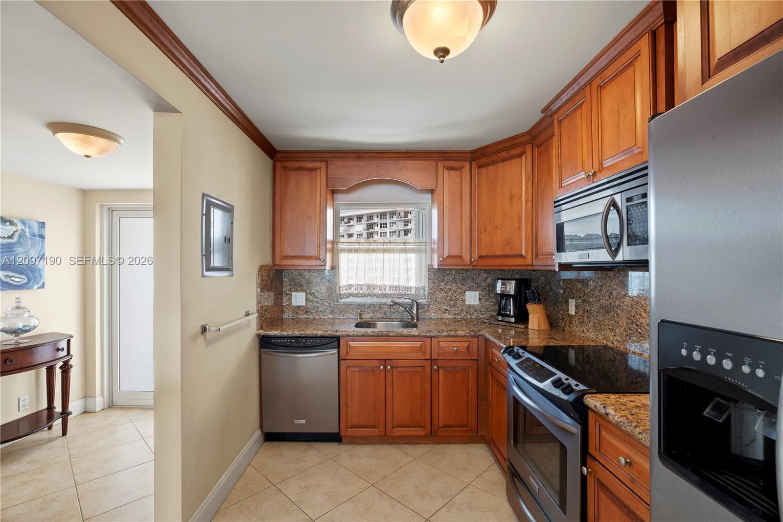 BERMUDA HOUSE CONDOMINIUM · #1405 in Pompano Beach - Photo 9