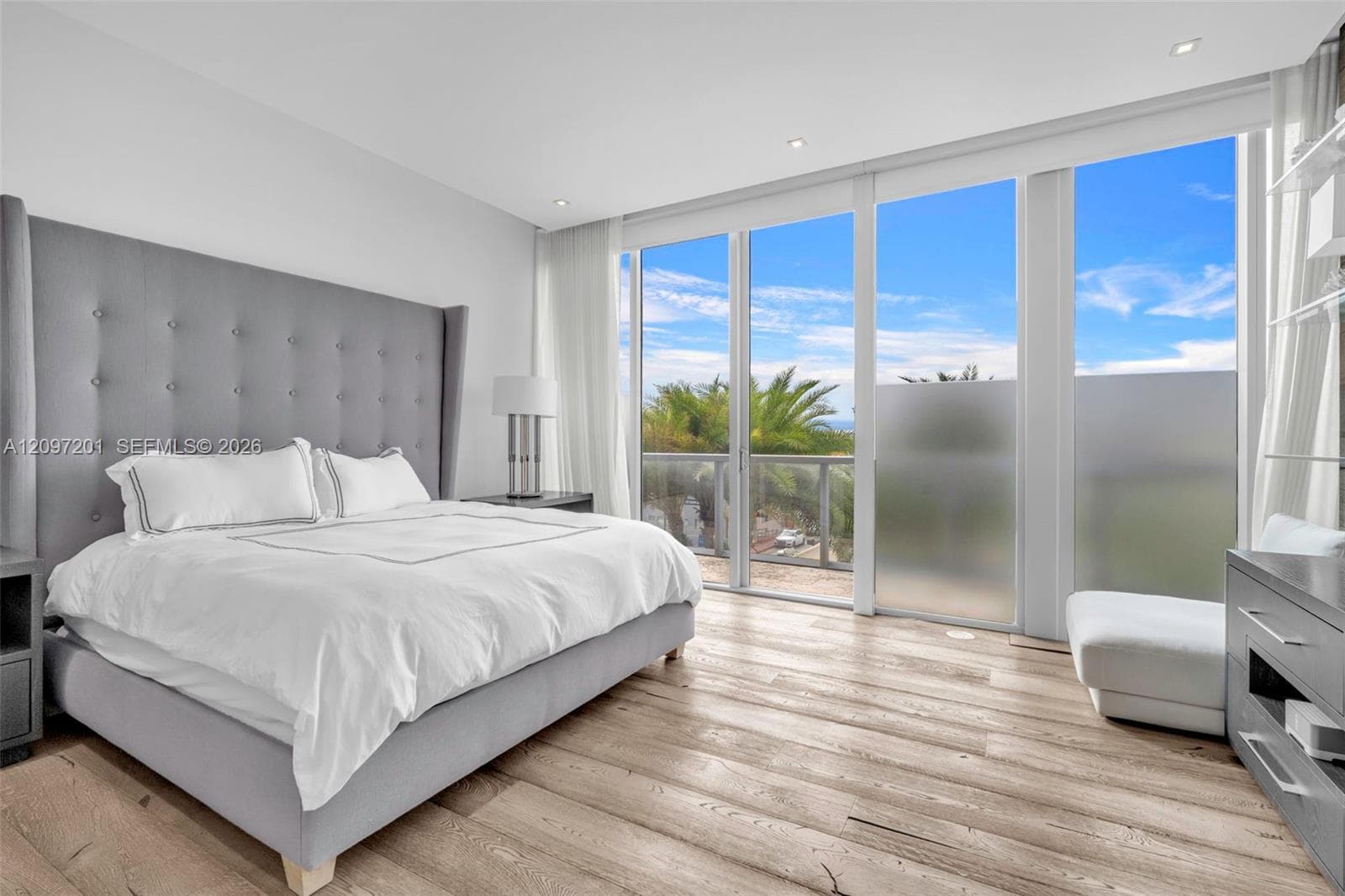 9501 Collins Ave #1 photo 24