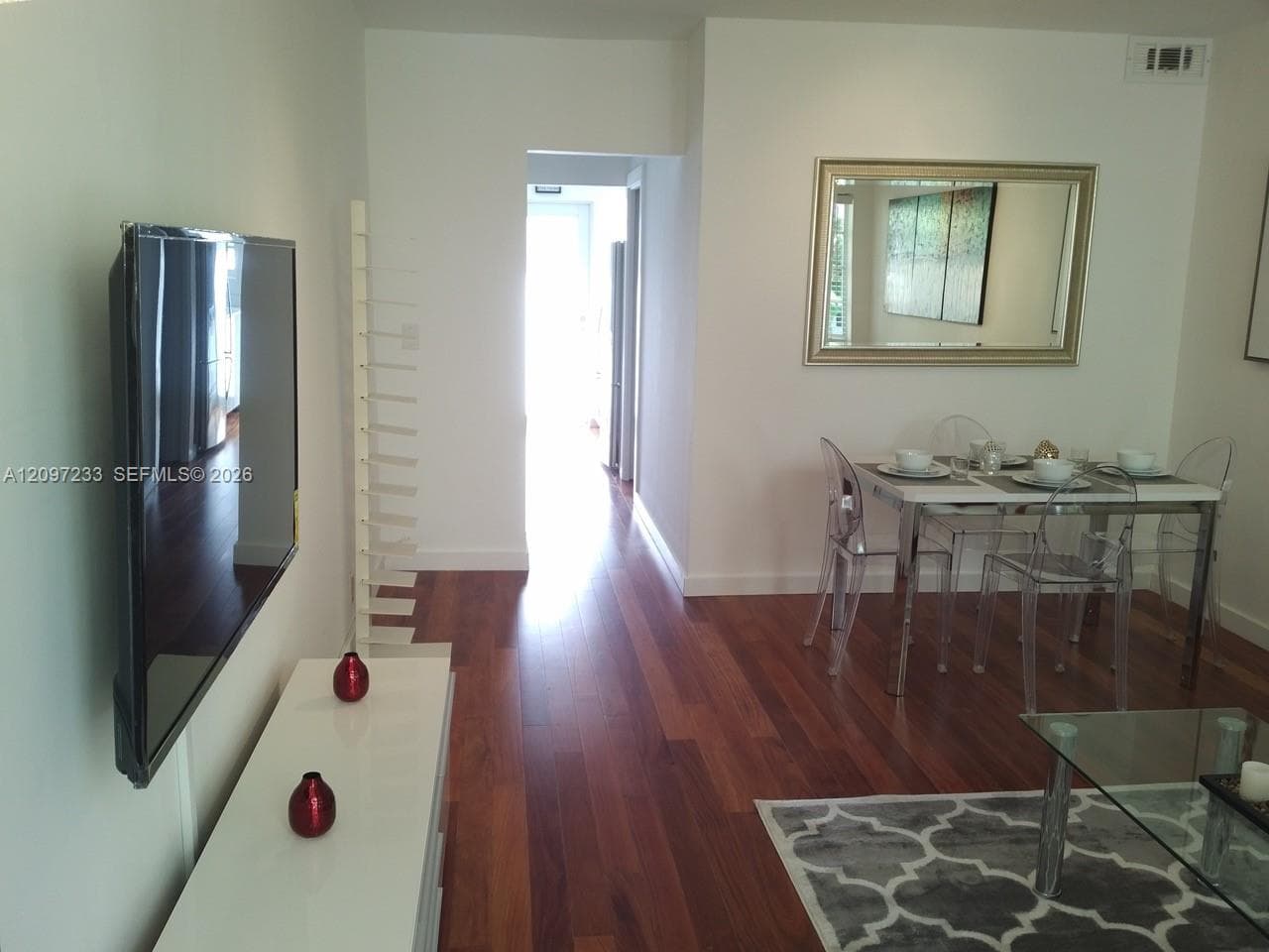 BASE01 CONDO · #11 in Miami Beach - Photo 5