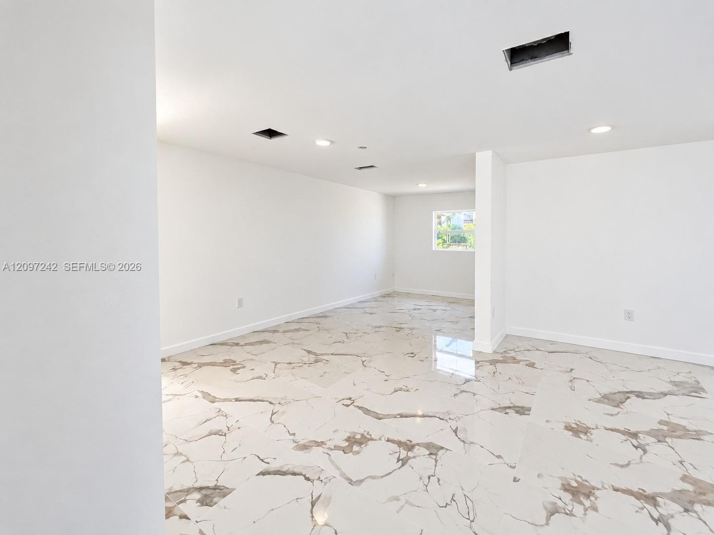 2125 NW 179th St photo 15