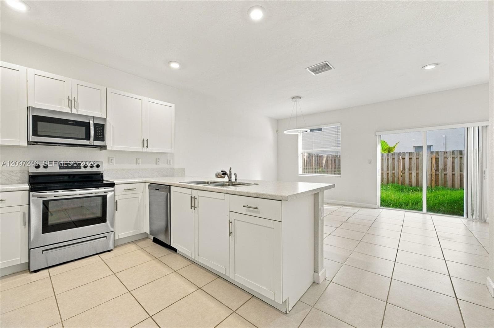 2686 SE 18TH ST photo 10