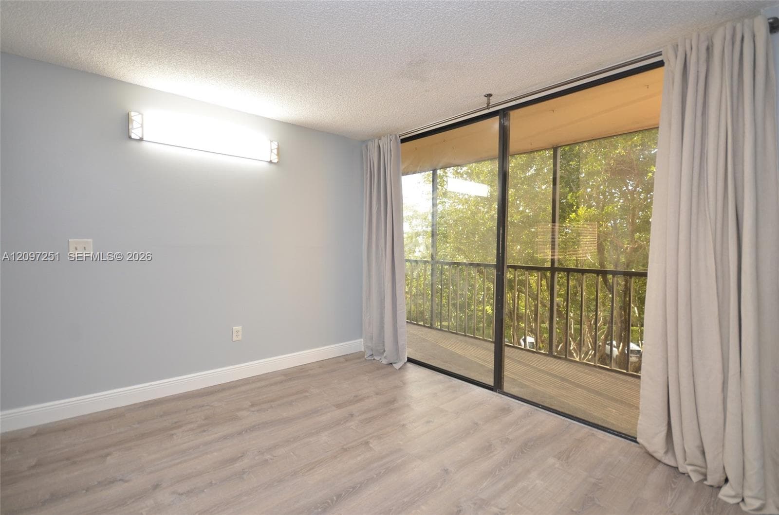HORIZONS WEST CONDO #5 · #407 in Miami - Photo 3