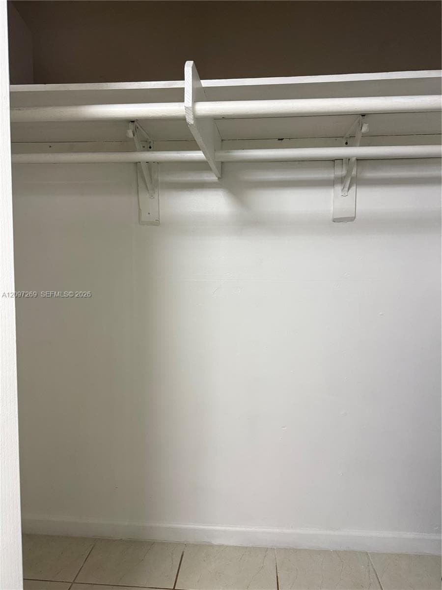 BD 2 spacious closet.