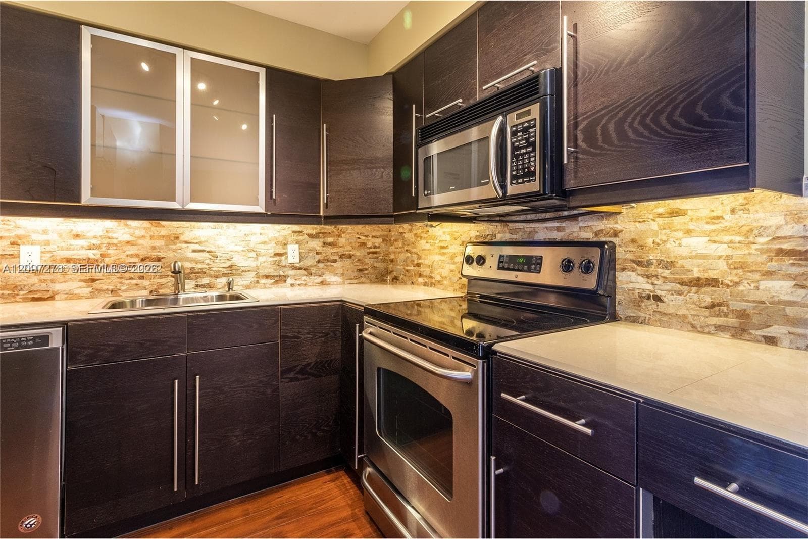 DORSET HOUSE CONDO · #A407 in North Miami - Photo 4