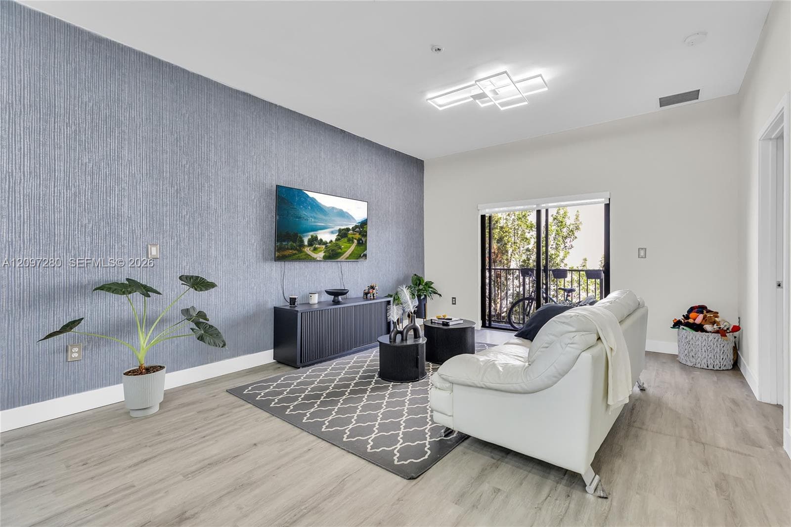 APEX AT PARK CENTRAL COND · #28 in Doral - Photo 14