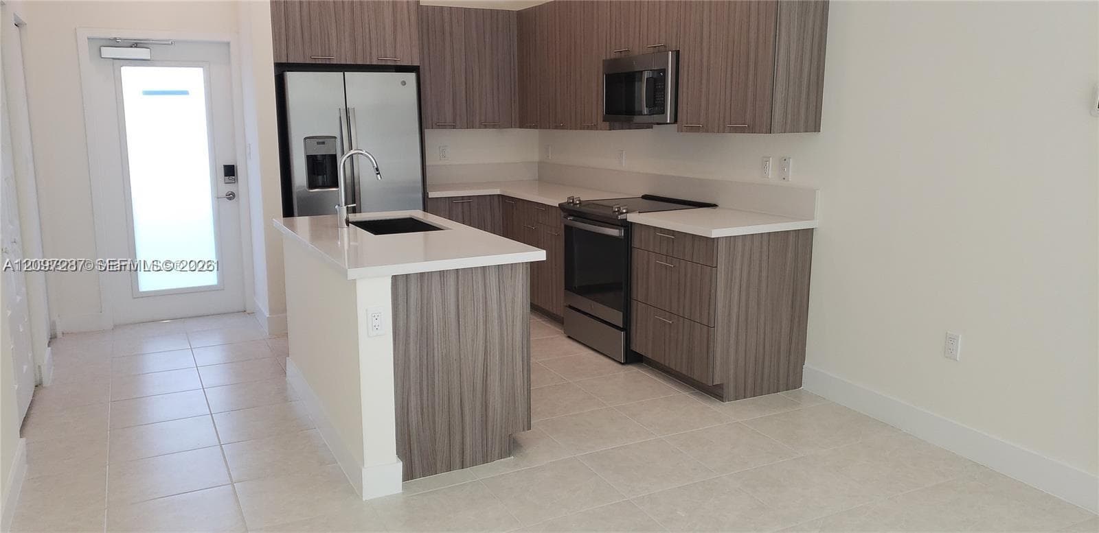 Urbana Condo · #A-404 in Doral - Photo 3