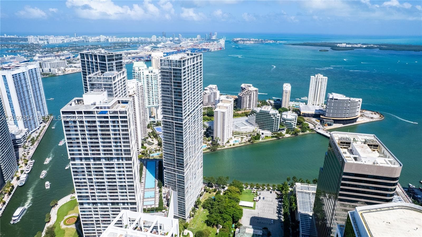 Icon Brickell II · #4609 in Miami - Photo 38