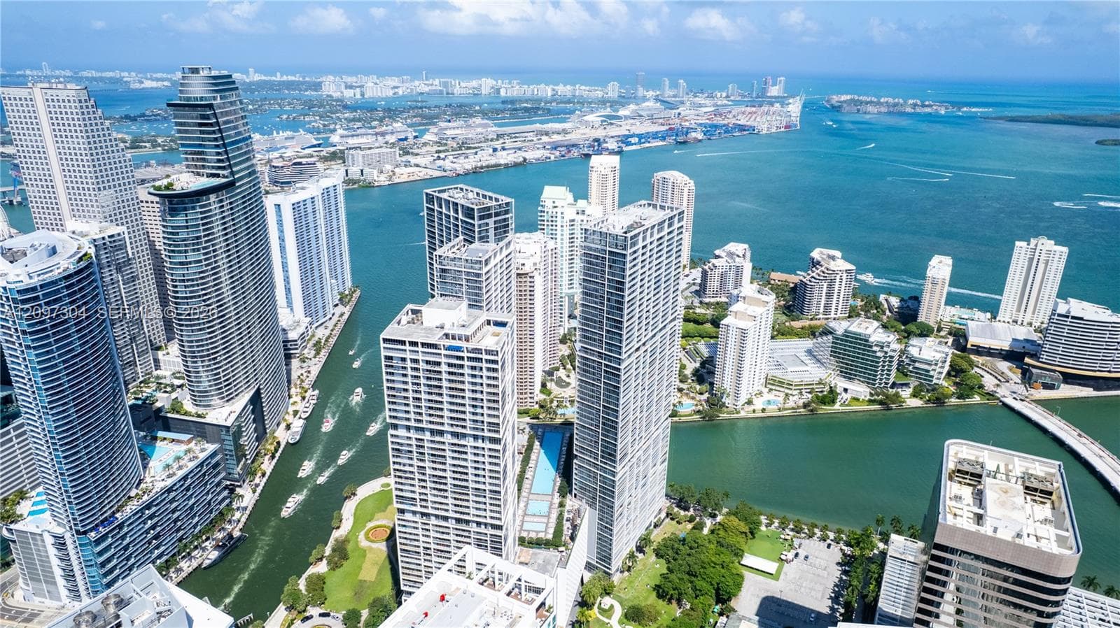 Icon Brickell II · #4609 in Miami - Photo 39