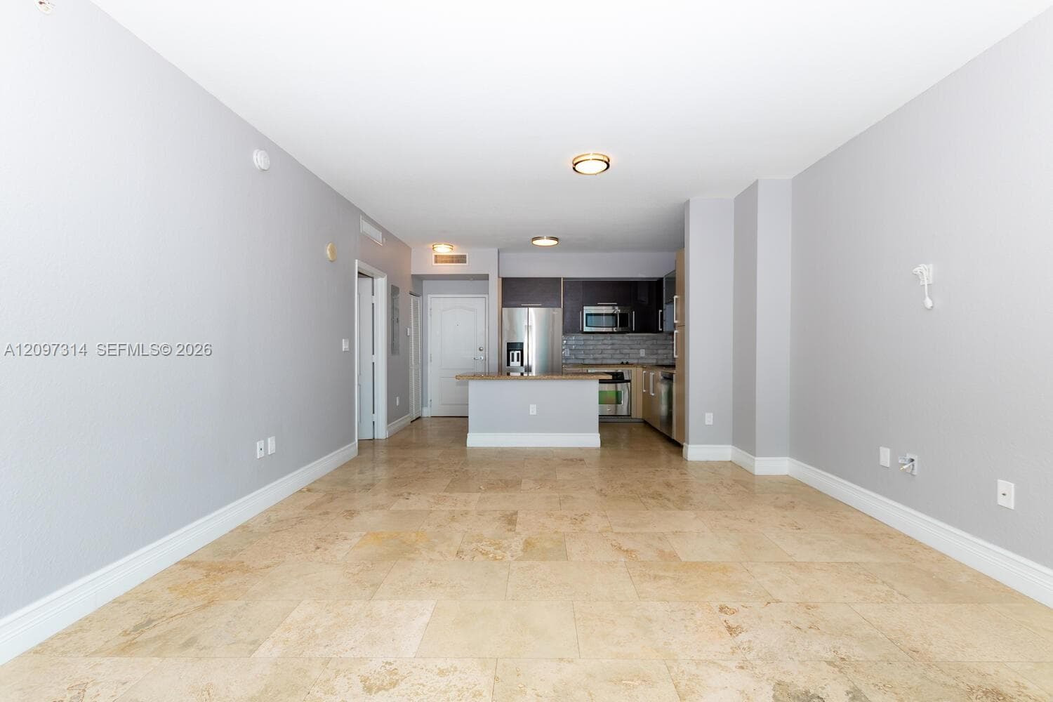 MOON BAY OF MIAMI CONDO · #906 in Miami - Photo 6