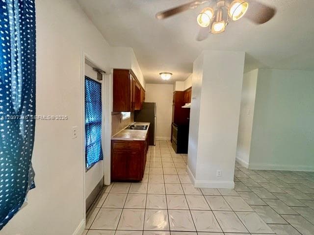 SILVER HILL MANOR APTS CO · #3 in Hollywood - Photo 2