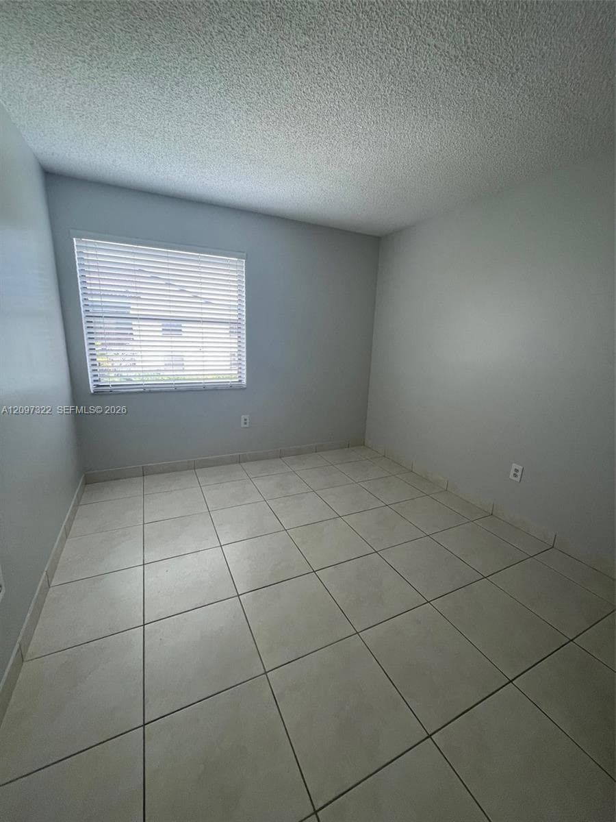 BLEAU FONTAINE CONDO #3 · #208-35 in Miami - Photo 25