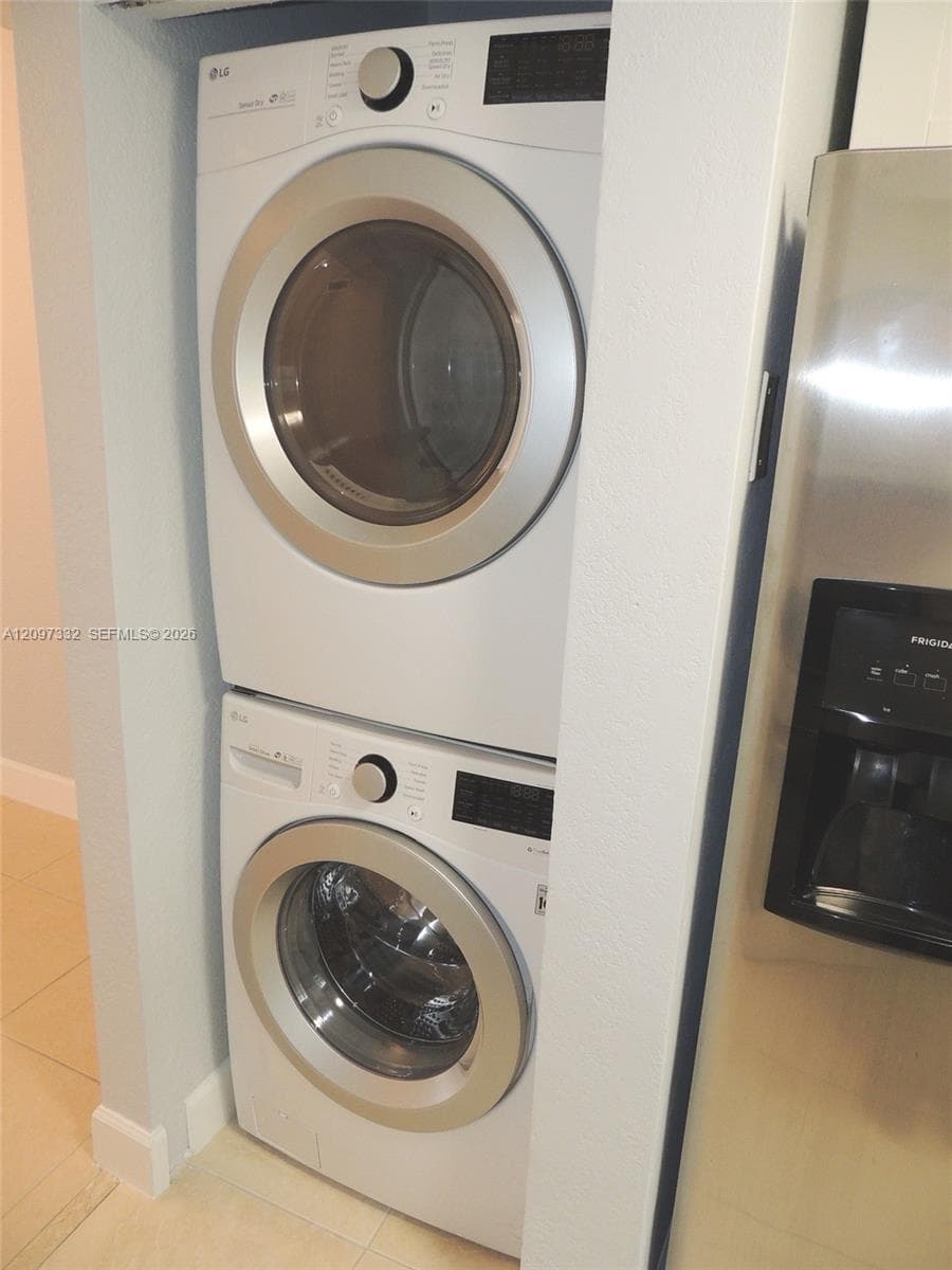 EVENING STAR CONDO · #27 in Bay Harbor Islands - Photo 11