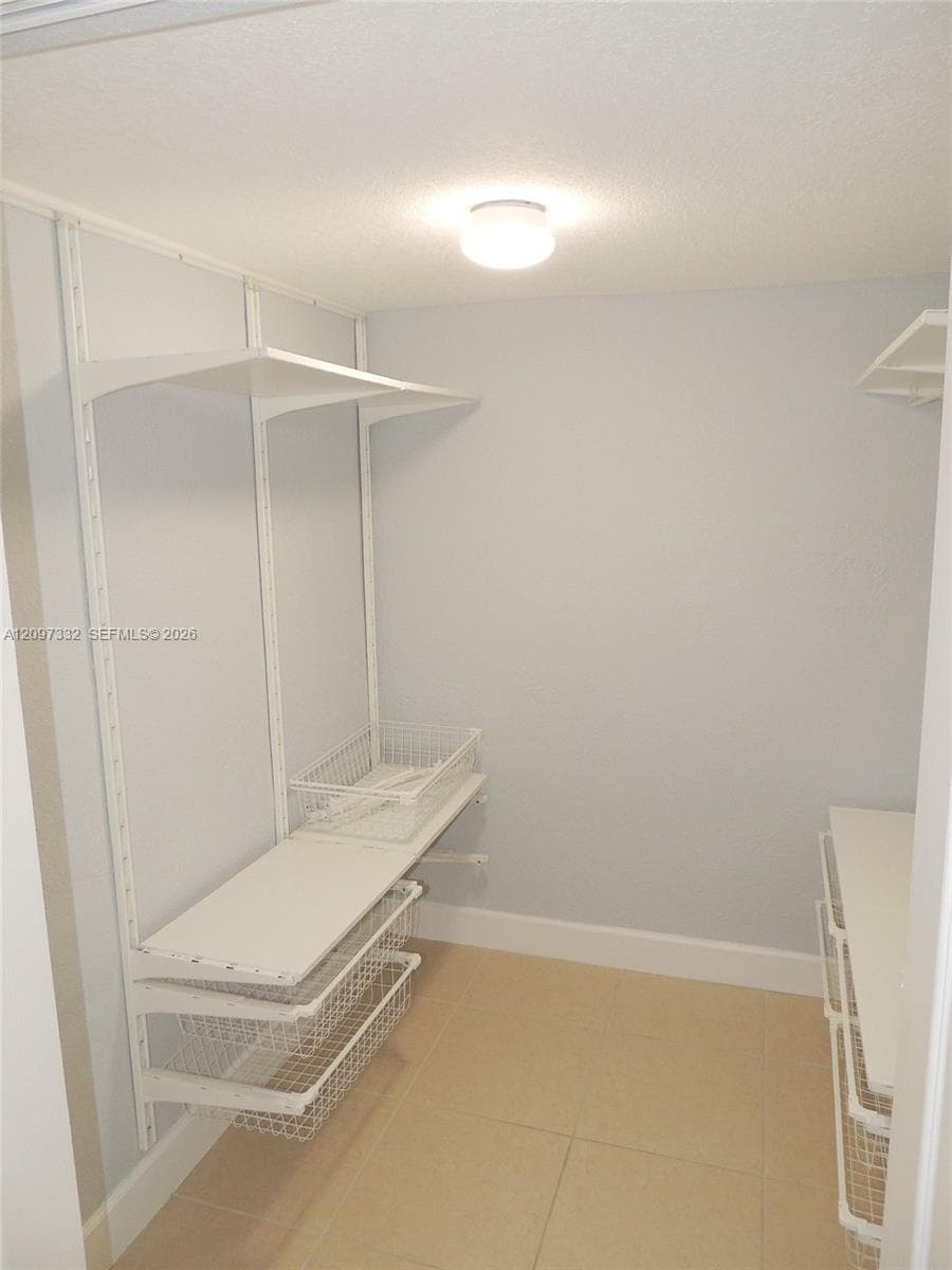 EVENING STAR CONDO · #27 in Bay Harbor Islands - Photo 25