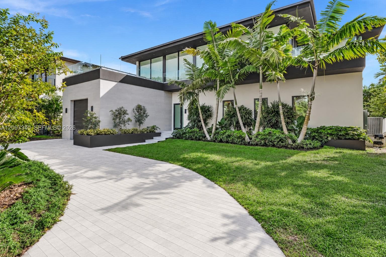 13045 Coronado Ter photo 3