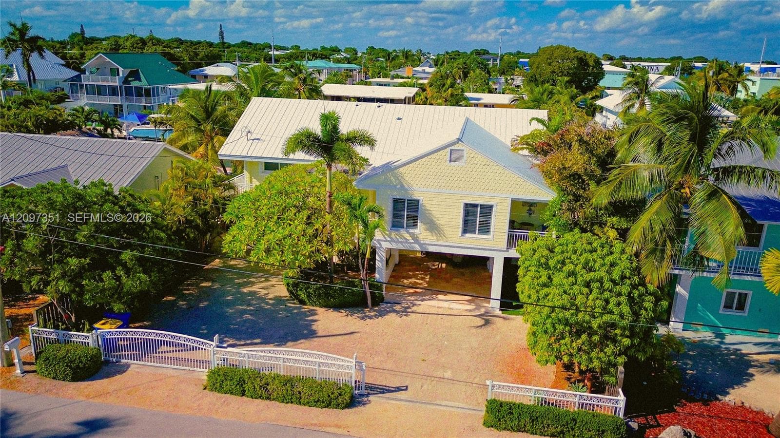 149 Harbor Dr photo 10