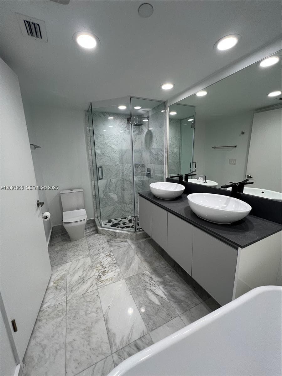 BAY HARBOUR ISLAND · #805 in Bay Harbor Islands - Photo 20