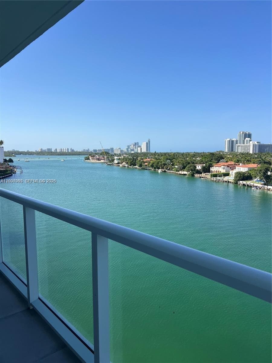BAY HARBOUR ISLAND · #805 in Bay Harbor Islands - Photo 11