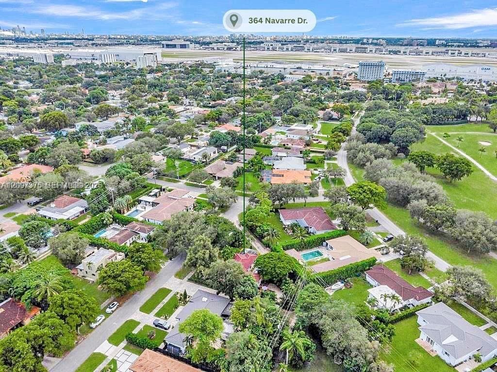 364 Navarre Dr photo 2