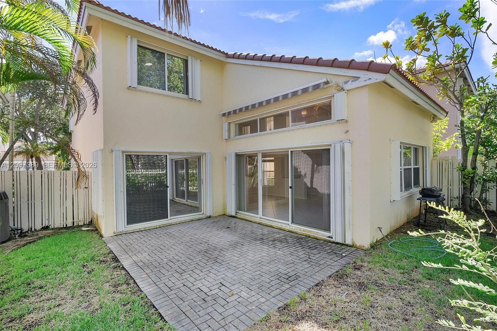 1960 Sweetbay Way photo 44