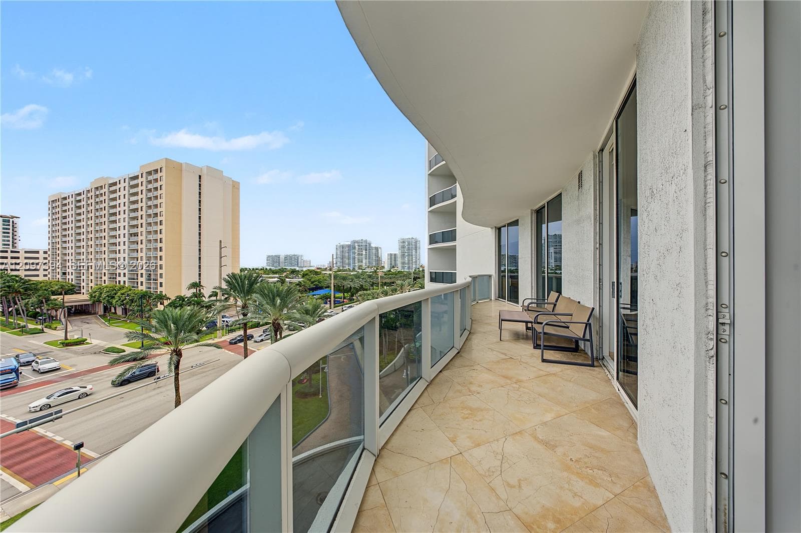 Trump Tower II · #405 in Sunny Isles Beach - Photo 28