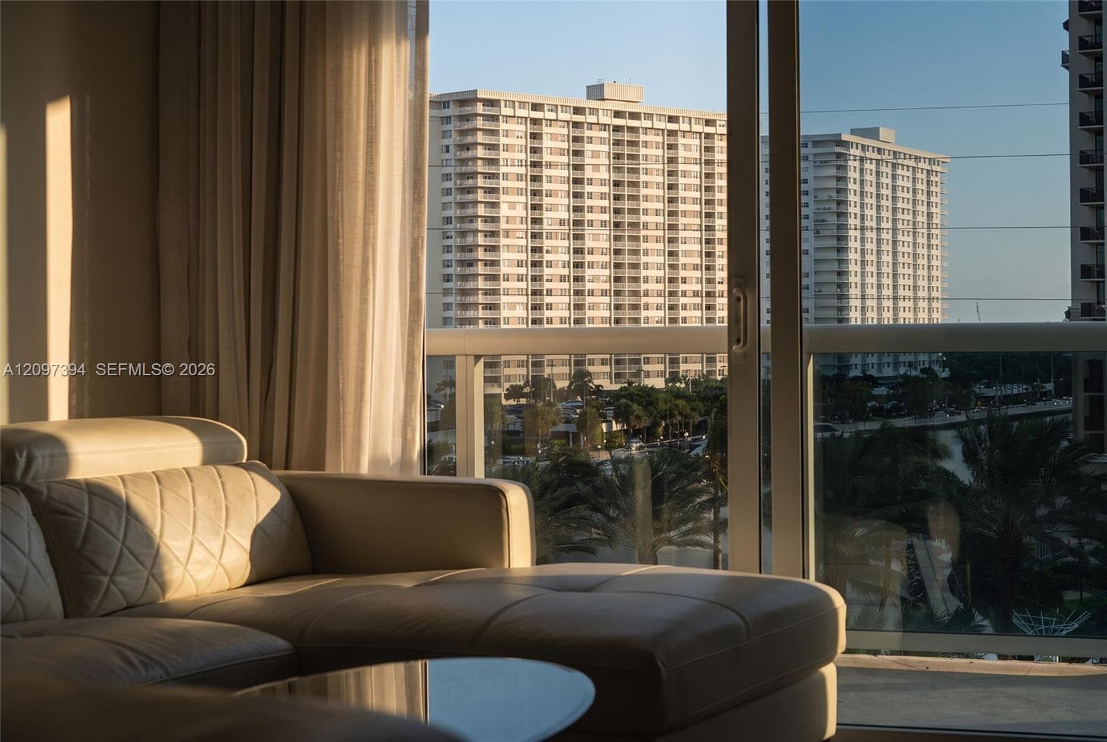 Trump Tower II · #405 in Sunny Isles Beach - Photo 10