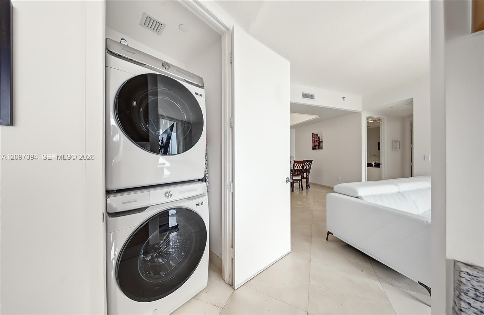 Trump Tower II · #405 in Sunny Isles Beach - Photo 25
