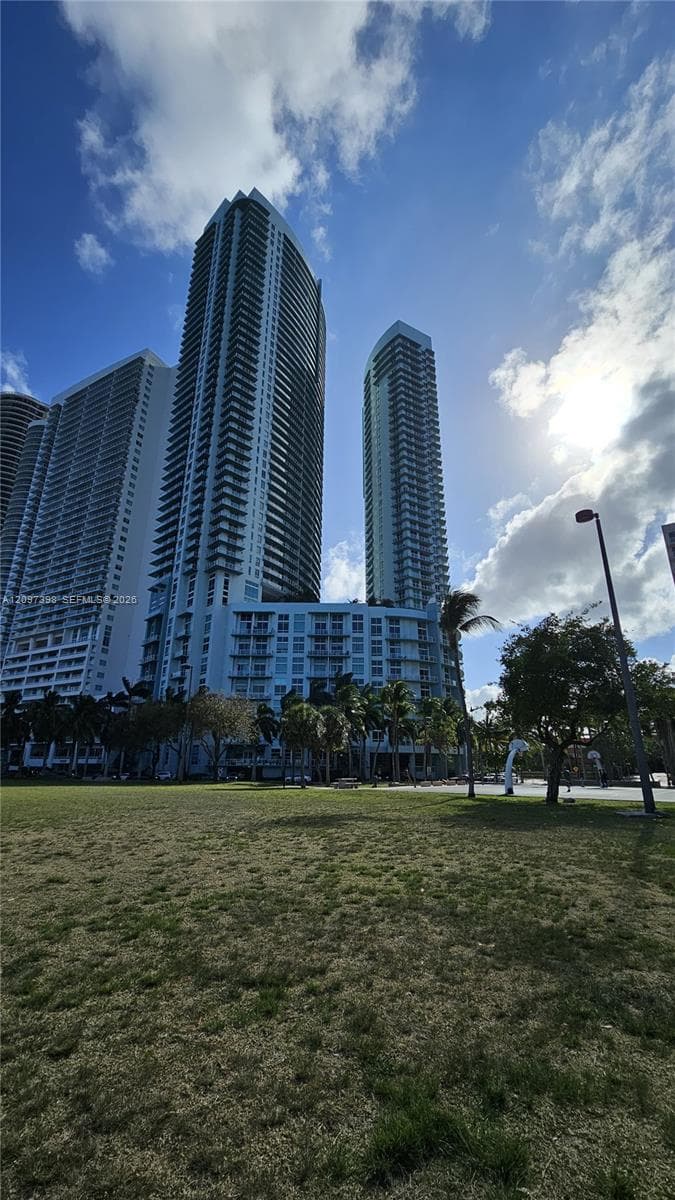 Quantum on the Bay · #3317 in Miami - Photo 24