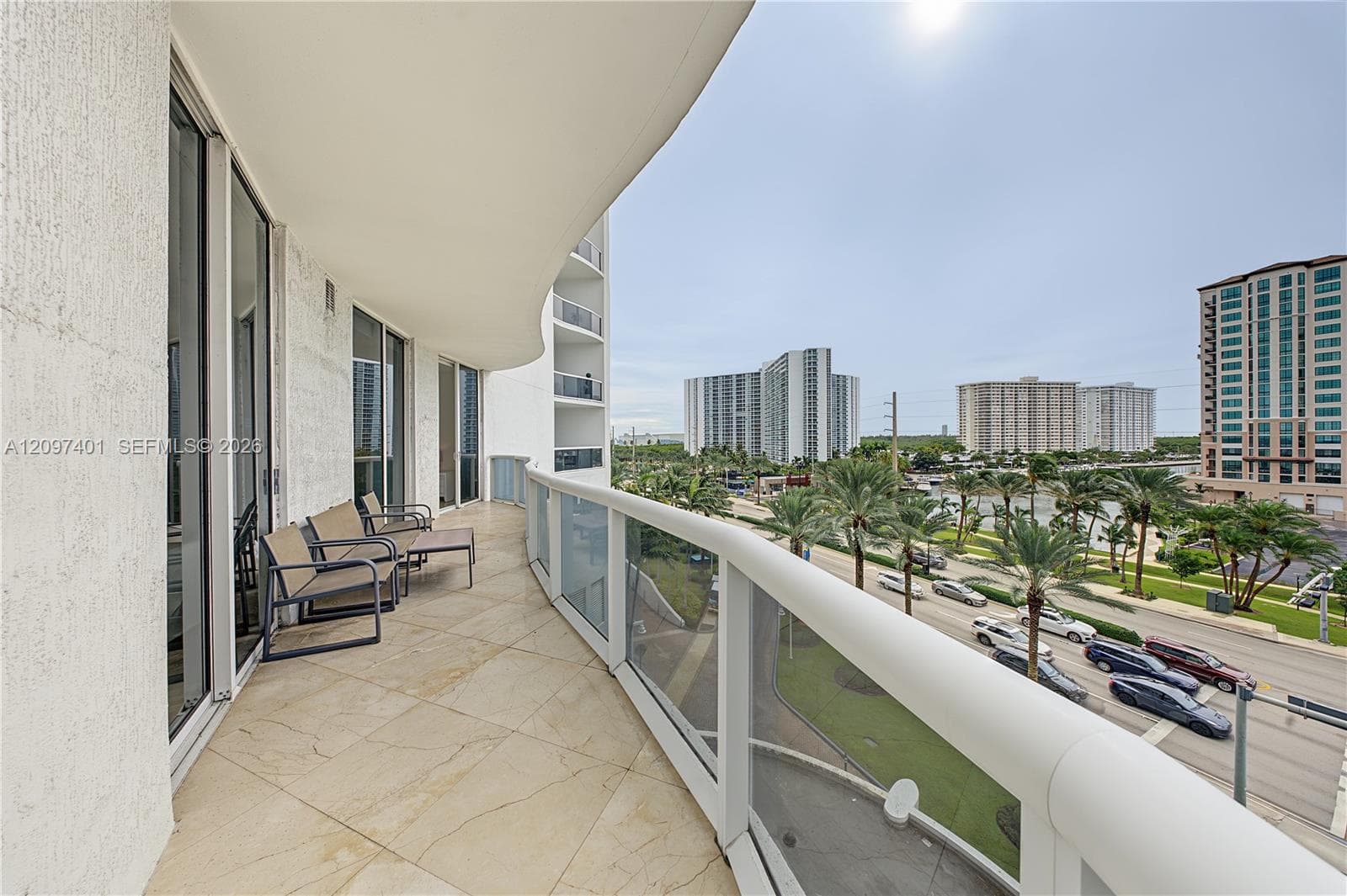 Trump Tower II · #405 in Sunny Isles Beach - Photo 27