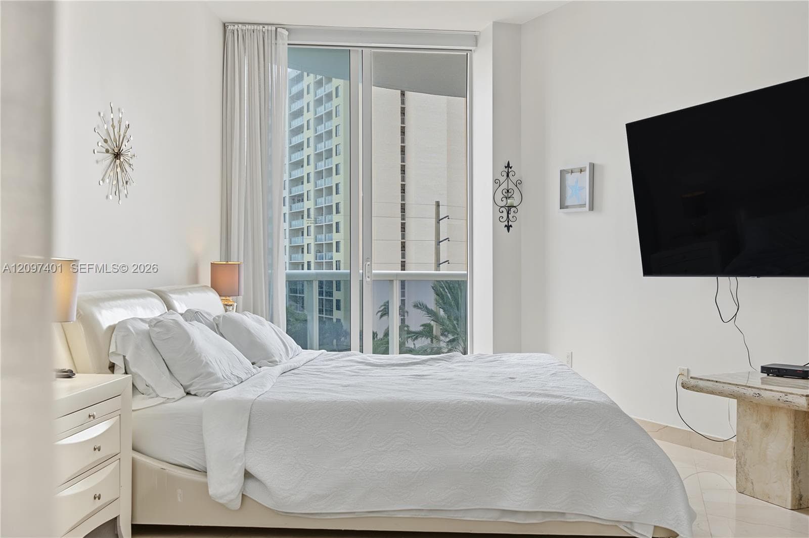 Trump Tower II · #405 in Sunny Isles Beach - Photo 17