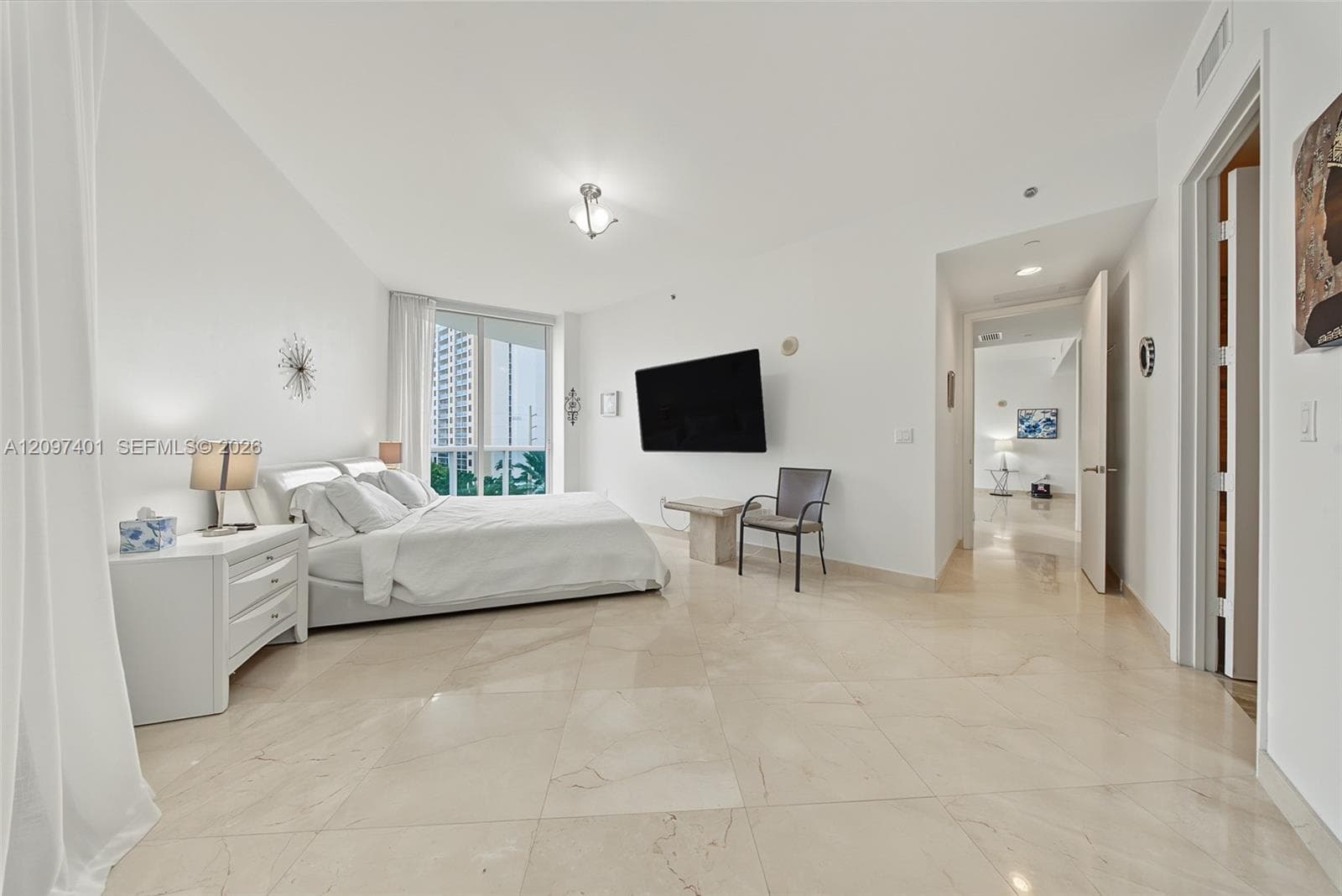 Trump Tower II · #405 in Sunny Isles Beach - Photo 16